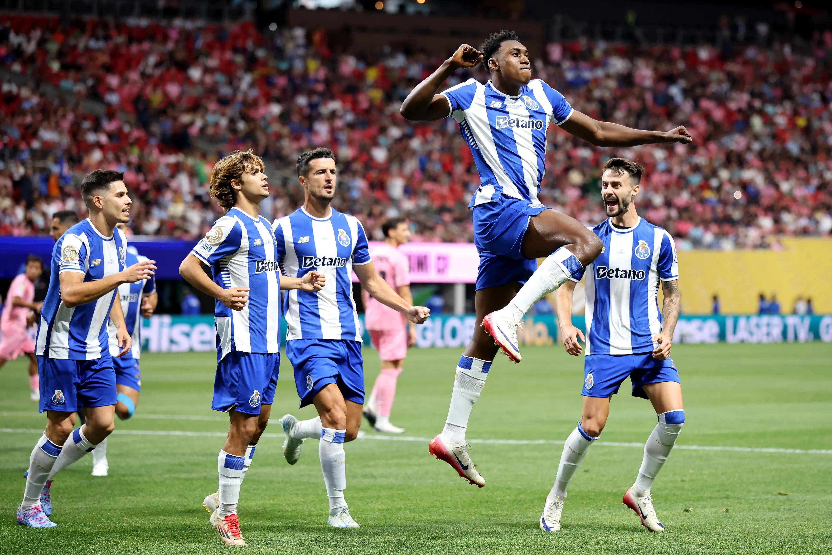 transform-ec10f82b-dd47-4146-bbbb-d1ac2ad98ccf-Inter-Miami-CF-v-FC-Porto-Group-A-FIFA-Club-World-Cup-2025