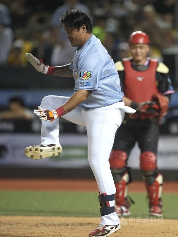 www-WebPhotos-800-20250720-768x1024_wmky_0_C20250720000172