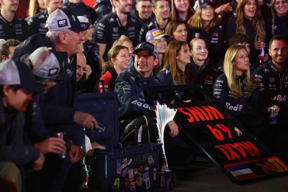 images-mgl-0arK9OG2-s1000-max-verstappen-red-bull-racing