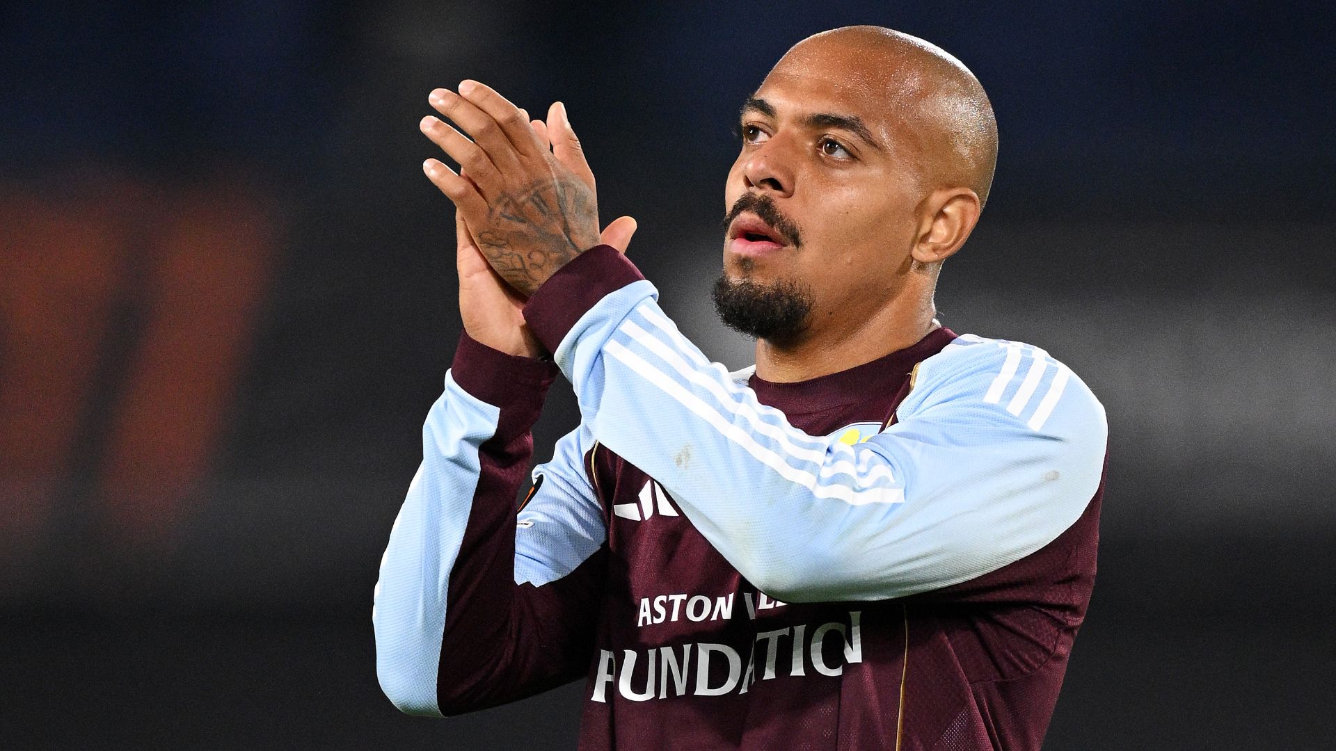 images-v3-blt9a218ae824af910b-Donyell%20Malen%20Aston%20Villa