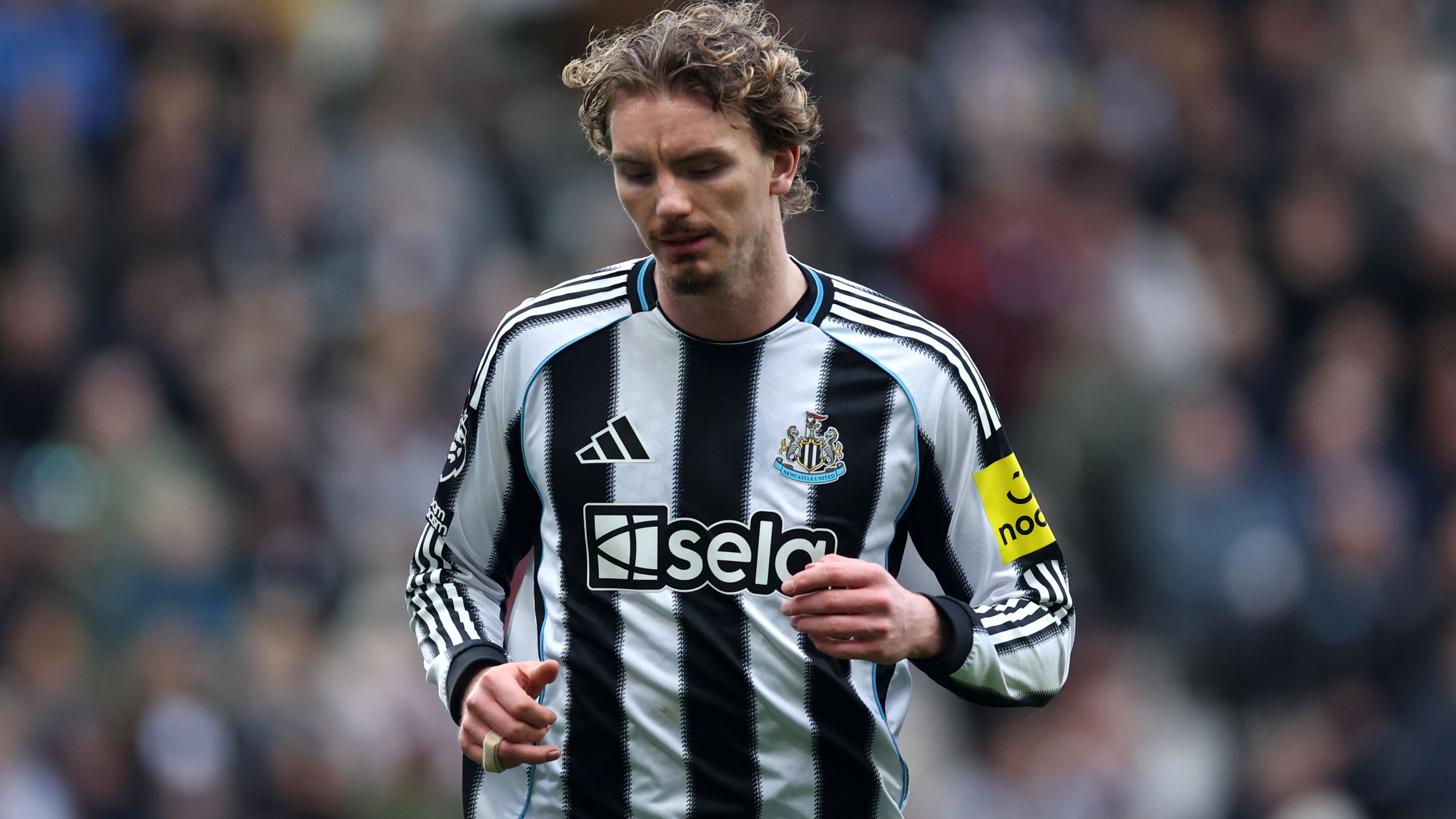 images-v3-getty-2264082772-crop-MM5DGNJWGY5DEMBQGY5G433XMU5DAORRHA3A====-GettyImages-2264082772