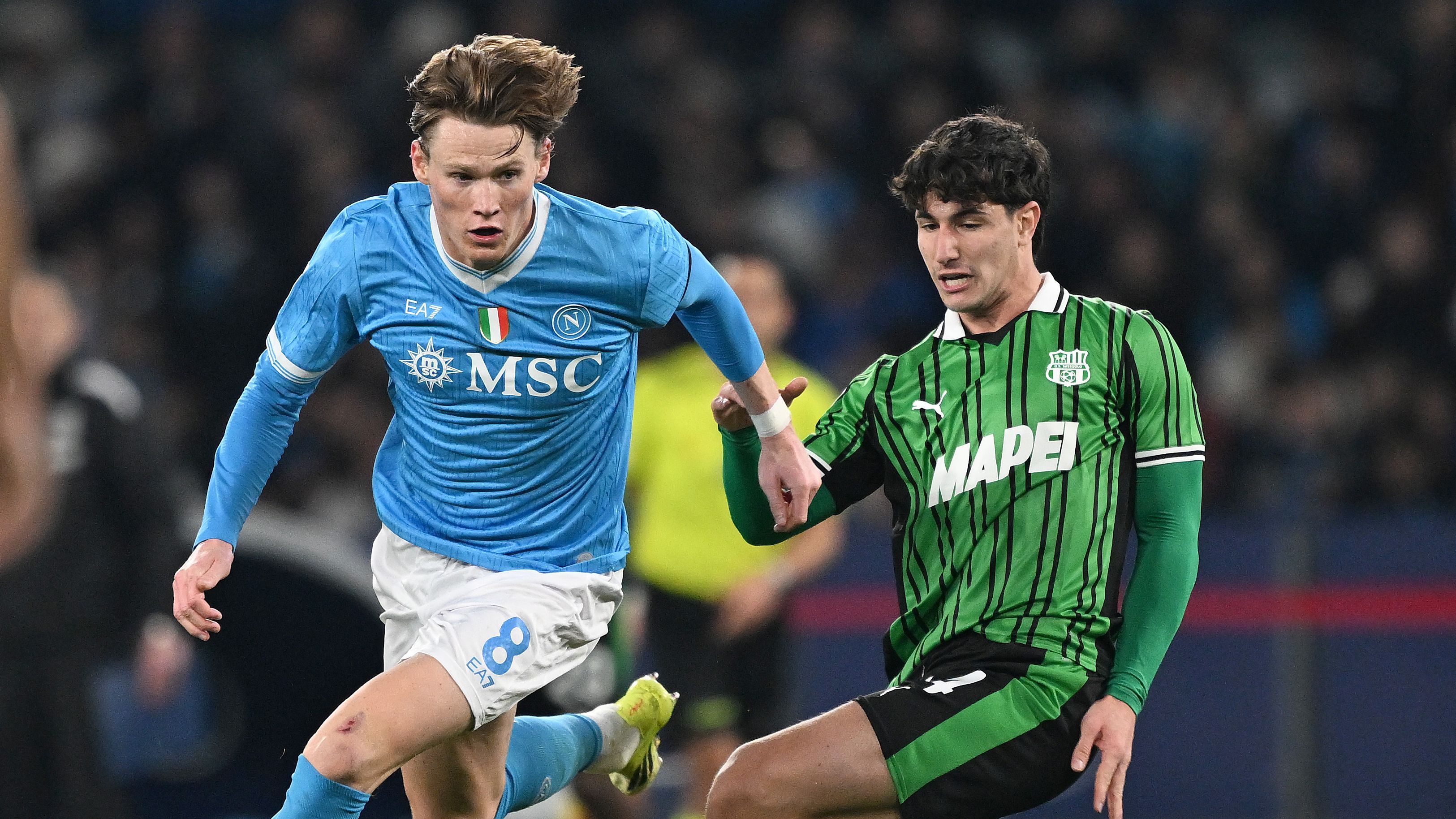 images-v3-getty-2256779962-crop-MM5DGMRVGA5DCOBSHA5G433XMU5DKOBXHI3DQ===-GettyImages-2256779962