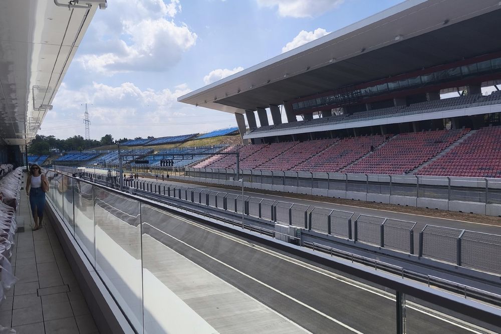 images-mgl-YEQRqmPY-s1000-hungaroring-overview