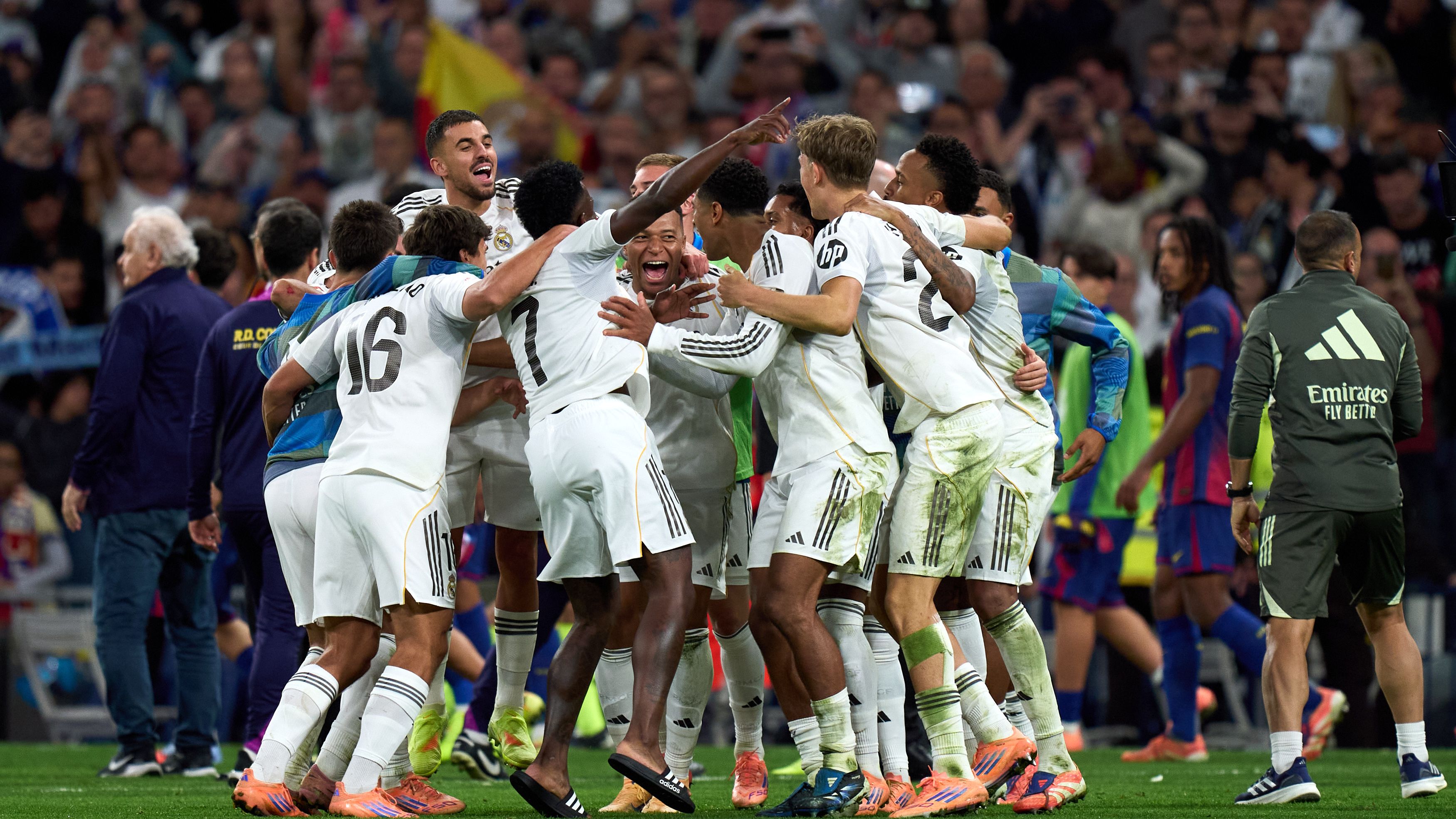 images-v3-getty-2243627944-crop-MM5DGNJQGA5DCOJWHE5G433XMU5DAORRHAZA====-GettyImages-2243627944