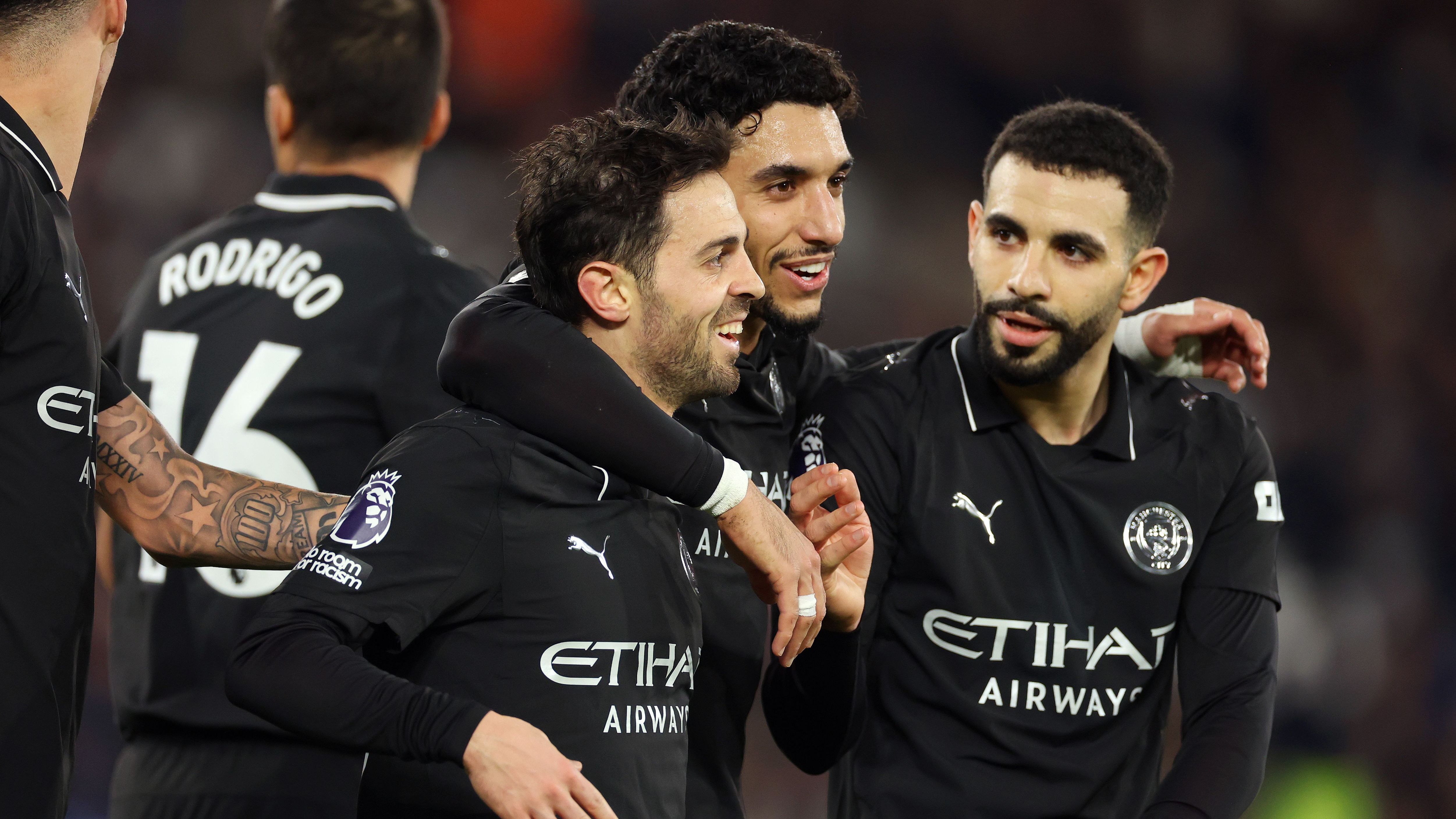 images-v3-getty-2266519733-crop-MM5DKMBQGQ5DEOBRGU5G433XMU5DAORSGYYQ====-GettyImages-2266519733