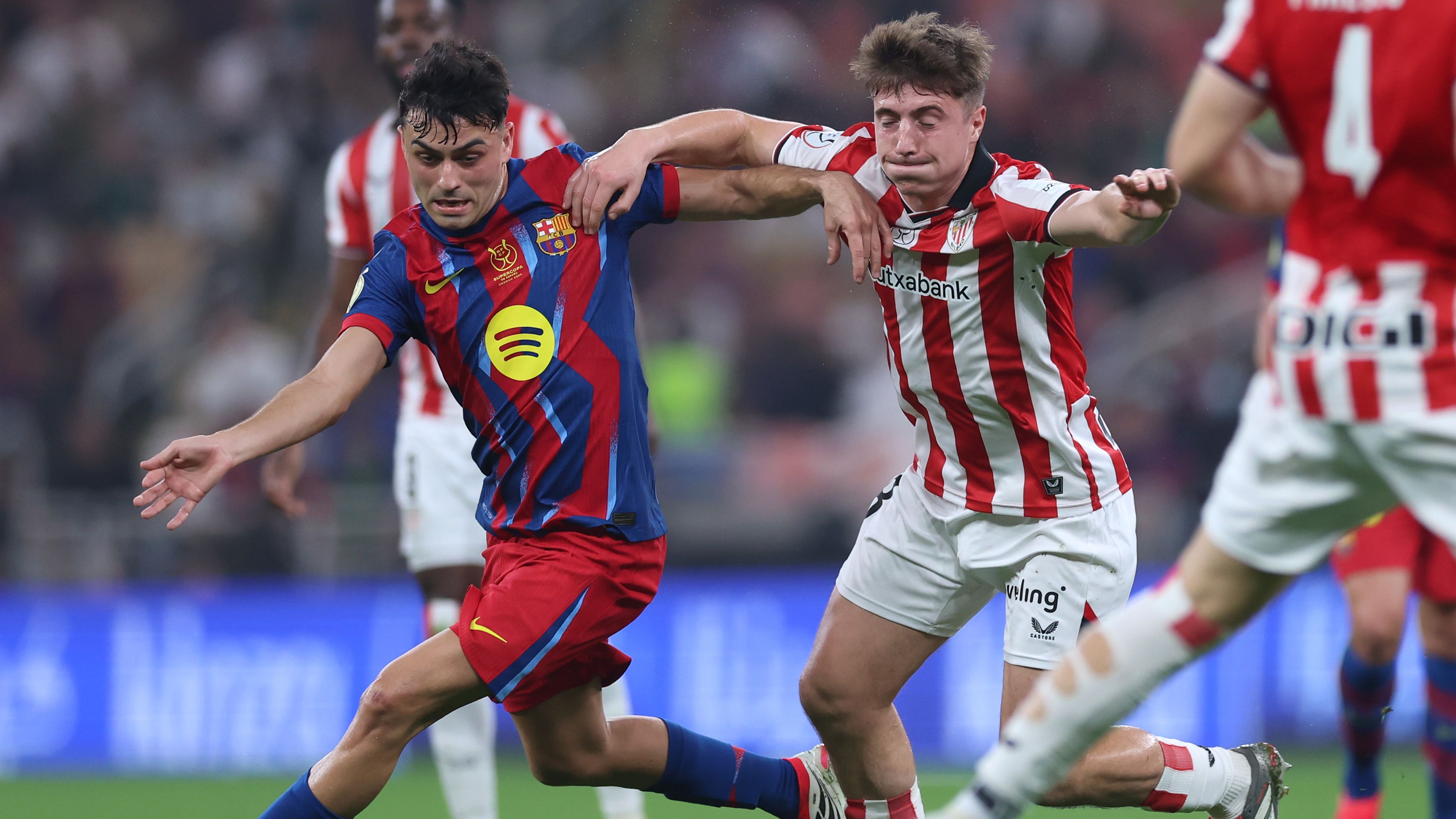 images-v3-getty-2255114948-crop-MM5DGMZXGI5DCOBZG45G433XMU5DAORXG4YA====-GettyImages-2255114948