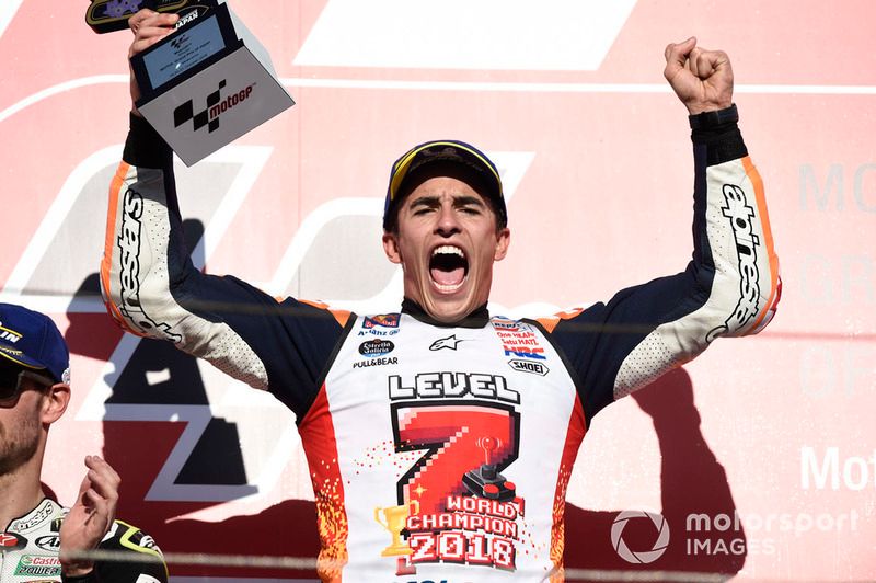 images-mgl-254zZRn0-s1000-podium-race-winner-marc-marqu-1