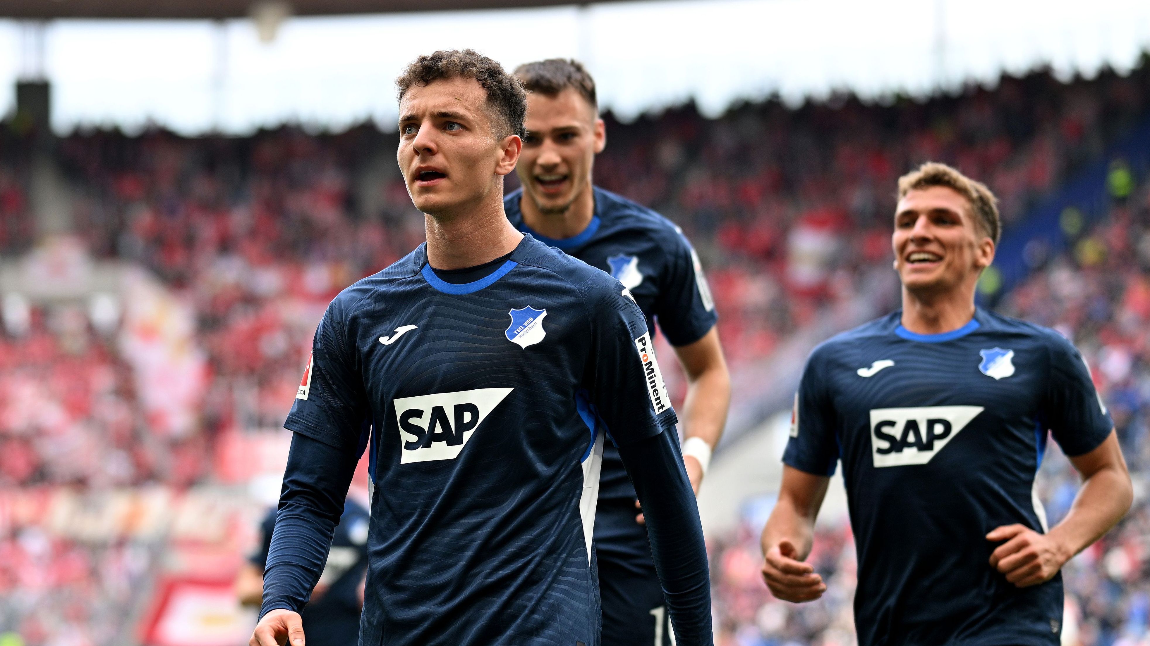 images-v3-getty-2269787697-crop-MM5DGOJTGA5DEMRRGA5G433XMU5DQMRRHIYTANY=-GettyImages-2269787697