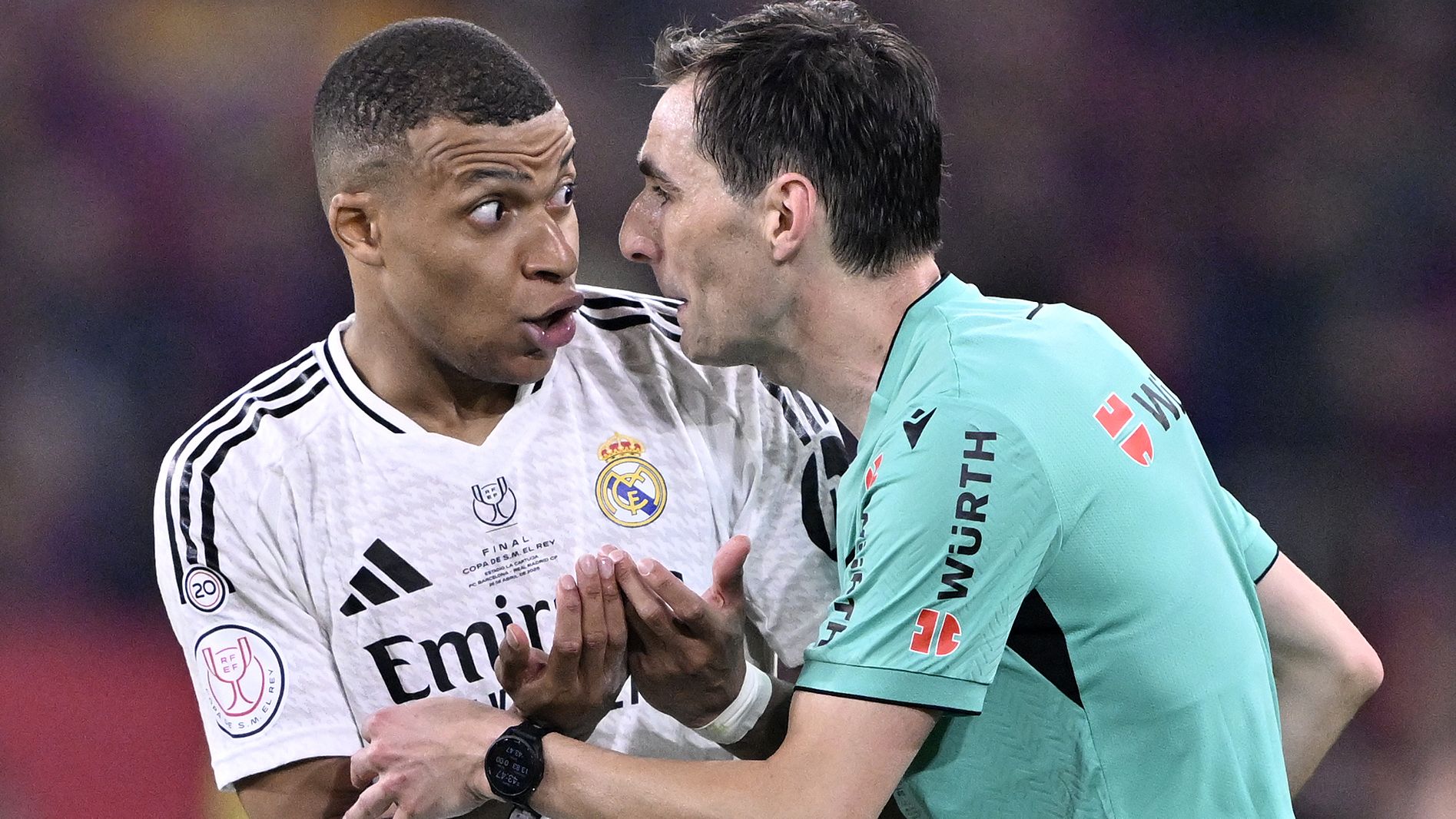 images-v3-blt1122213871f24a2e-crop-MM5DCOBZGU5DCMBWGY5G433XMU5DCNJQHIYTOMQ=-GettyImages-2211608247