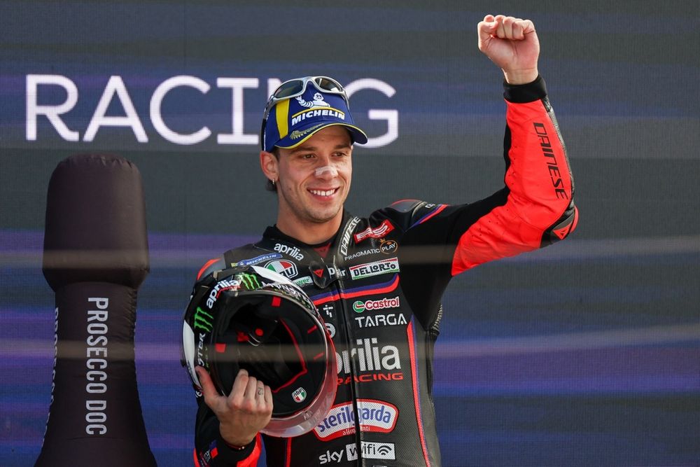 images-mgl-0rGXEPW2-s1000-marco-bezzecchi-aprilia-racing