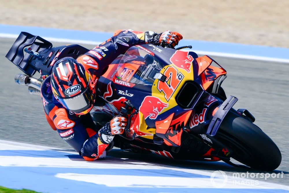 images-mgl-0a9mM5M0-s1000-maverick-vinales-red-bull-ktm-