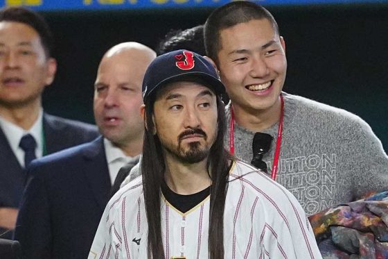 wp-content-uploads-2026-03-06165909-20260306_Steve_Aoki_ay-560x373