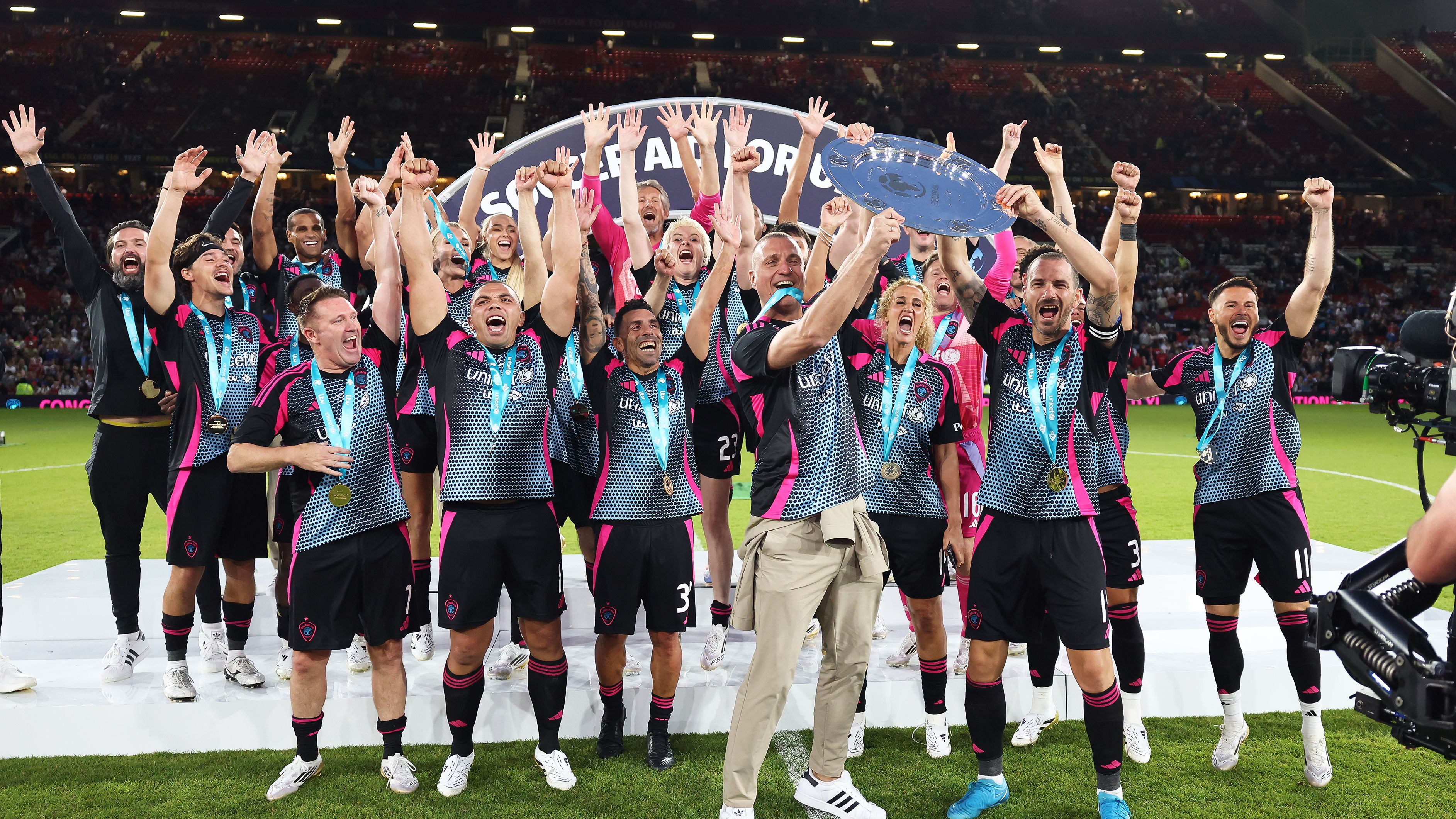 images-v3-getty-2220310164-crop-MM5DGNZXGA5DEMJSGE5G433XMU5DAORRHE3A====-GettyImages-2220310164