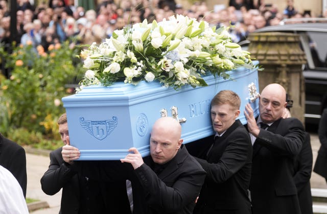 v2-image-production-a37c3c7b7bc8899fff8e47c849fde8bbY29udGVudHNlYXJjaGFwaSwxNzYwMTg4NjY0-2.81952229