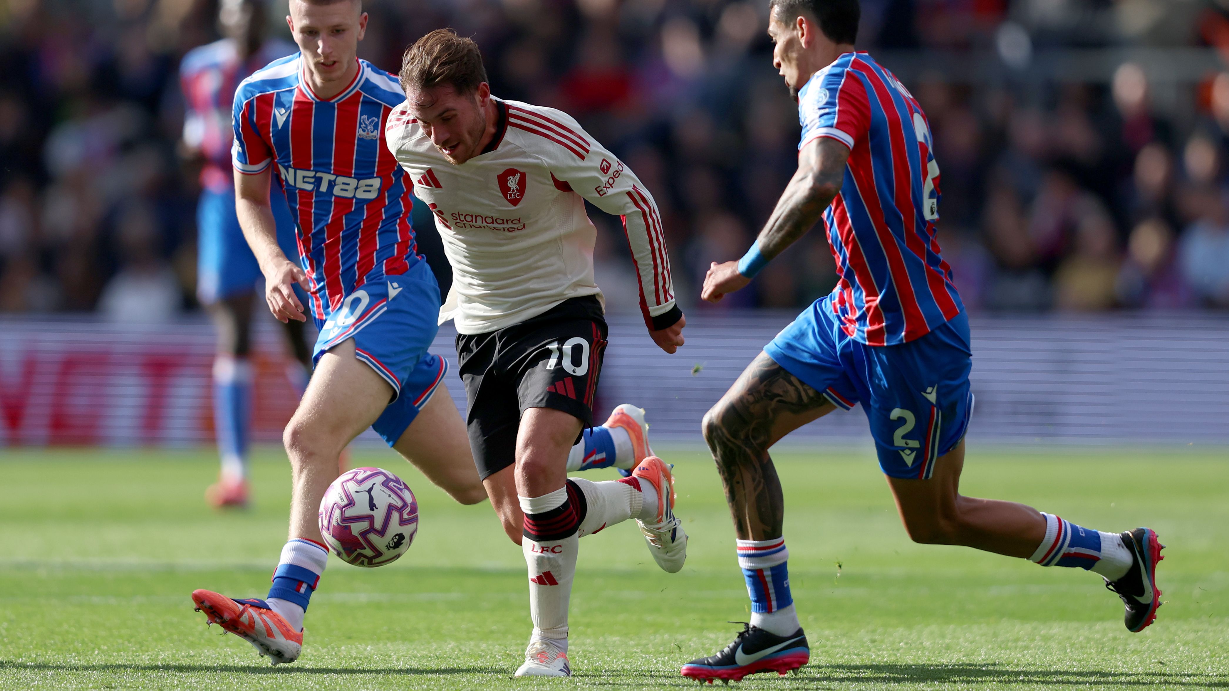 images-v3-getty-2237708431-crop-MM5DIMJYGM5DEMZVGM5G433XMU5DAORSGE4A====-GettyImages-2237708431