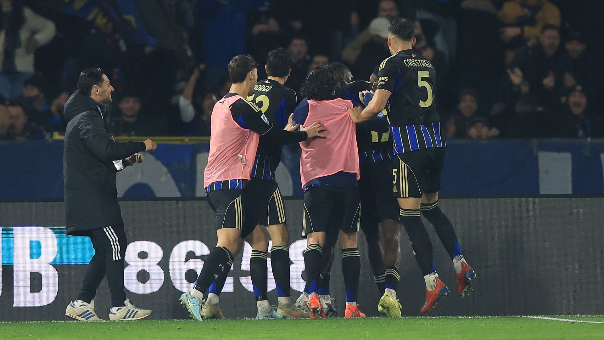 images-v3-blt360531f6060760f3-duros