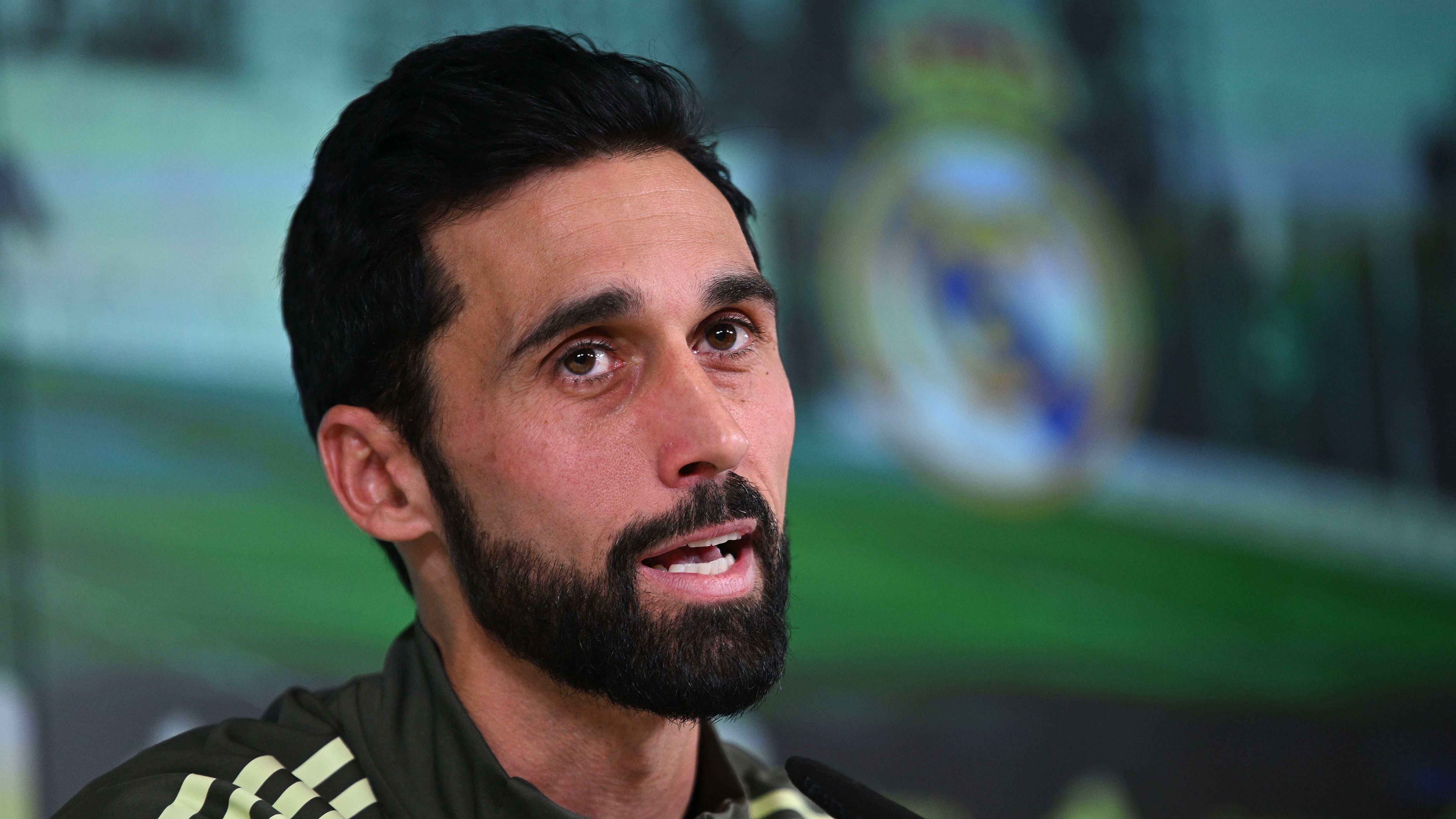 images-v3-getty-2256134714-crop-MM5DIOJYGQ5DEOBQGQ5G433XMU5DAORVGI======-GettyImages-2256134714