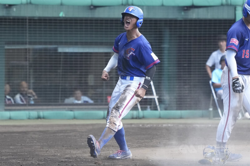 www-WebPhotos-800-20250914-2000x1333_wmky_69356559727851_202509140056000000