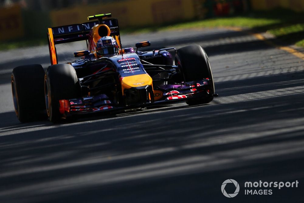 images-mgl-YMdppnv2-s1000-daniel-ricciardo-red-bull-raci-1