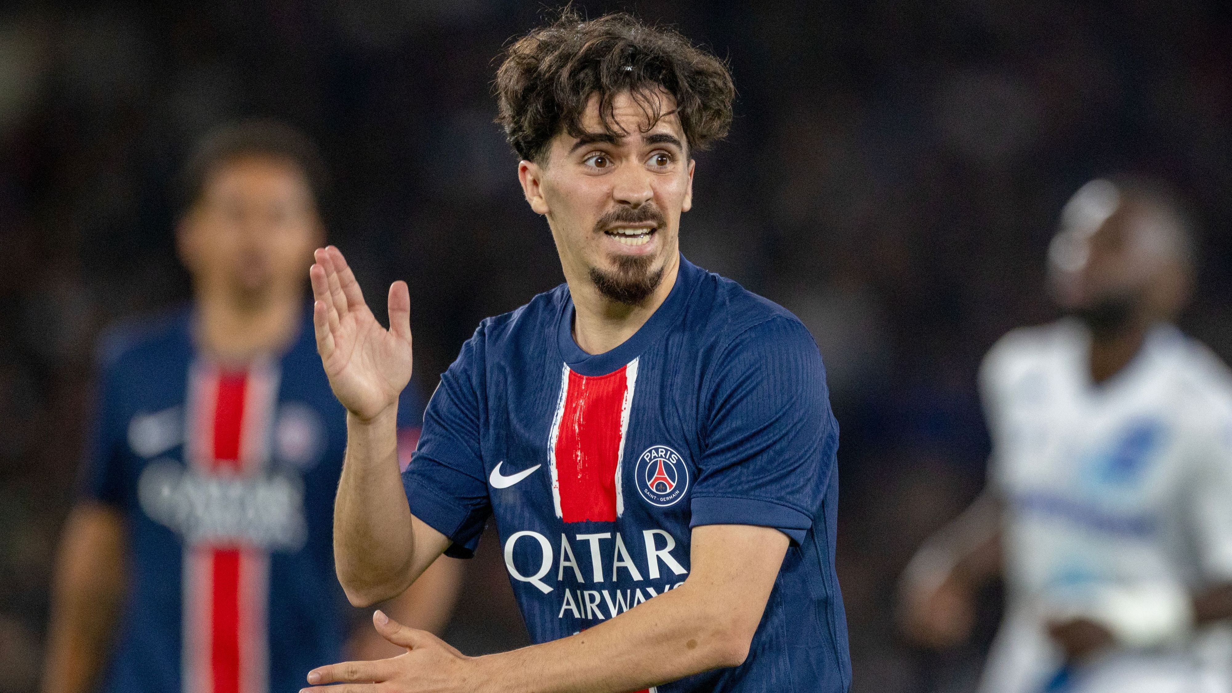 images-v3-blt53b454f92d8b72e1-crop-MM5DIMBQGI5DEMRVGE5G433XMU5DIMJRHI3TA===-GettyImages-2215782157