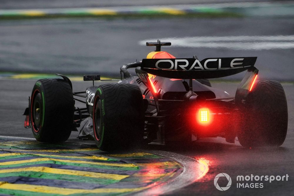 images-mgl-YEQzy1pY-s1000-max-verstappen-red-bull-racing