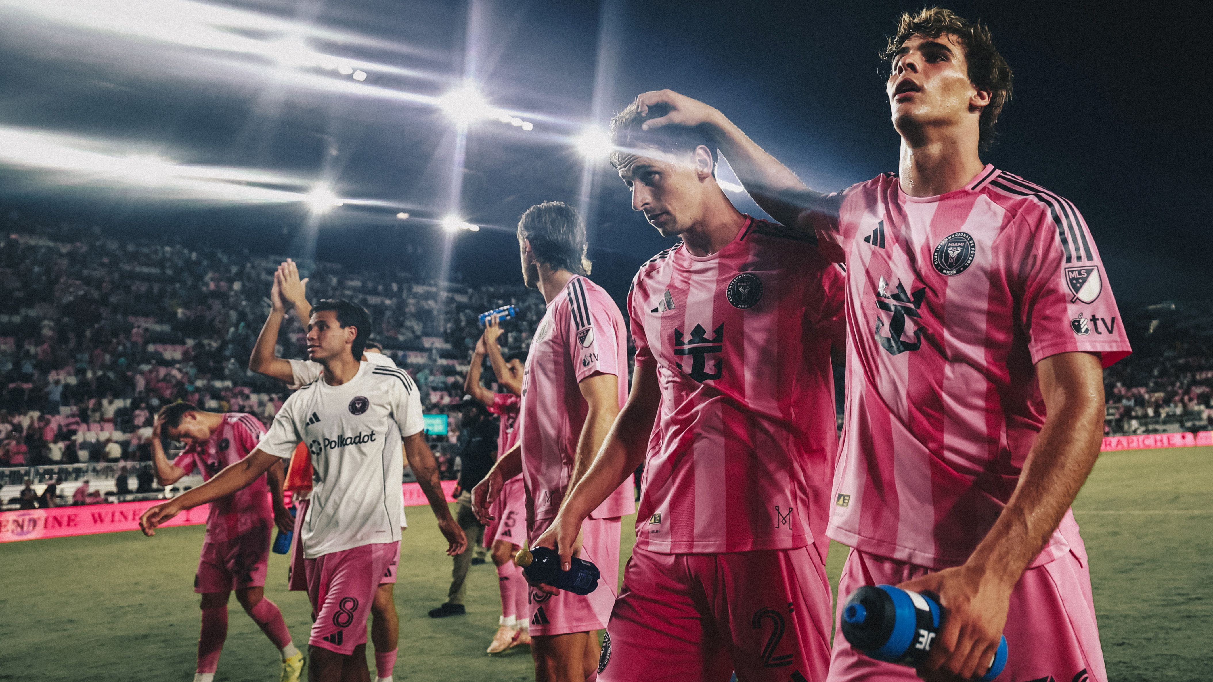 images-v3-getty-2218325711-crop-MM5DIMRRHA5DEMZXGM5G433XMU5DAORTGIYA====-GettyImages-2218325711