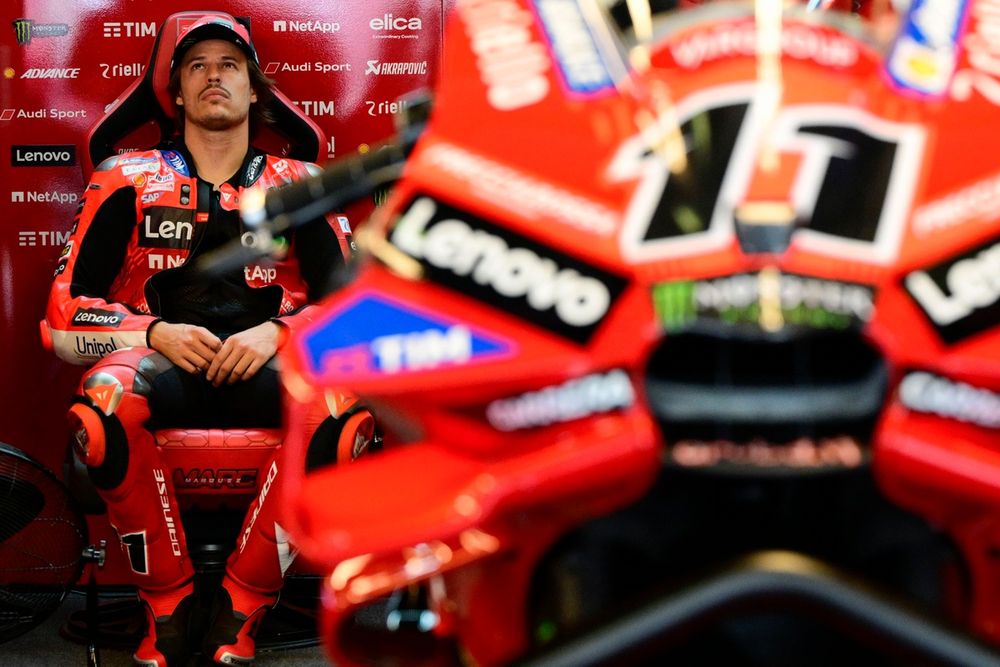 images-mgl-0R7wd4E2-s1000-nicolo-bulega-ducati-team