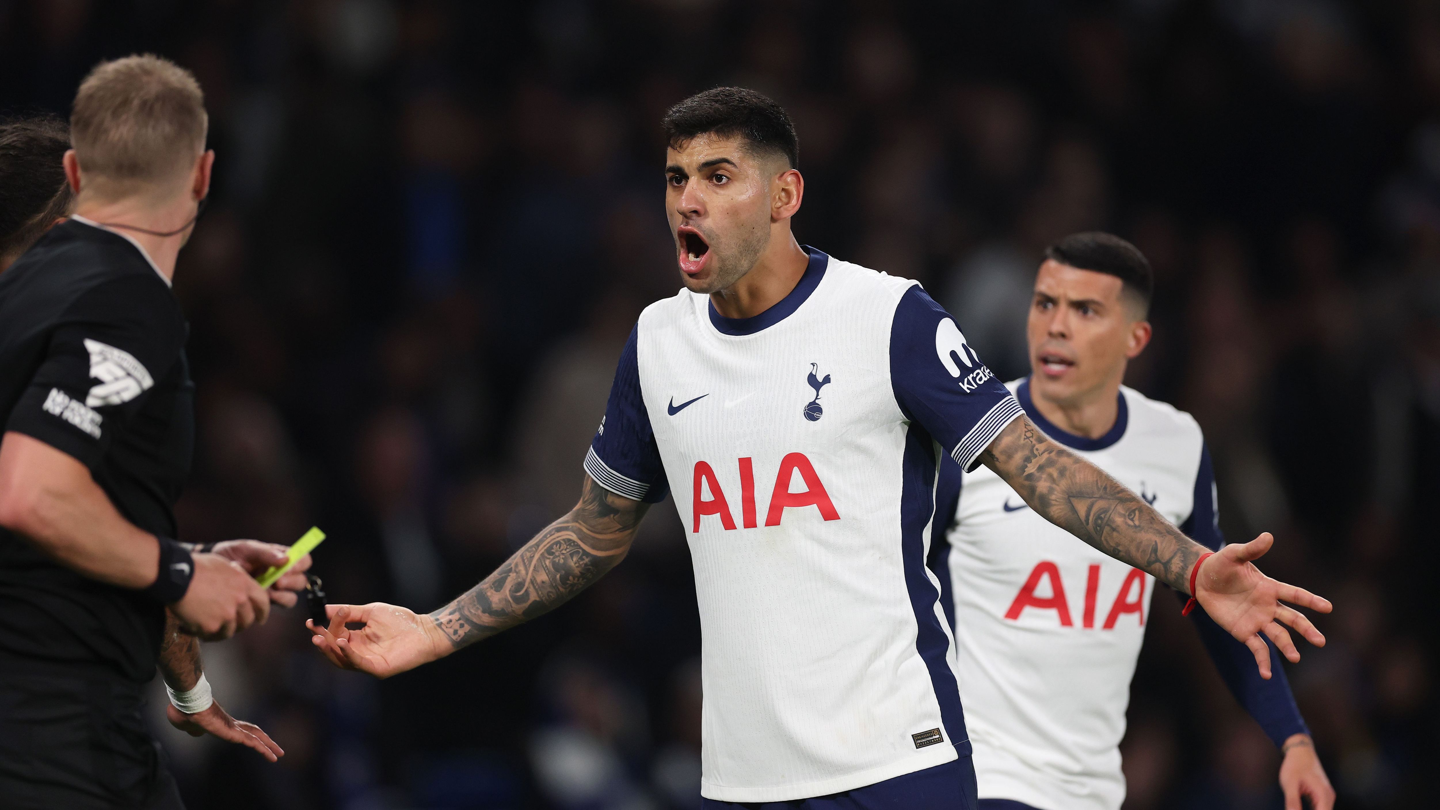 images-v3-getty-2208371122-crop-MM5DKMBQGQ5DEOBRGU5G433XMU5DAORSGYYQ====-GettyImages-2208371122