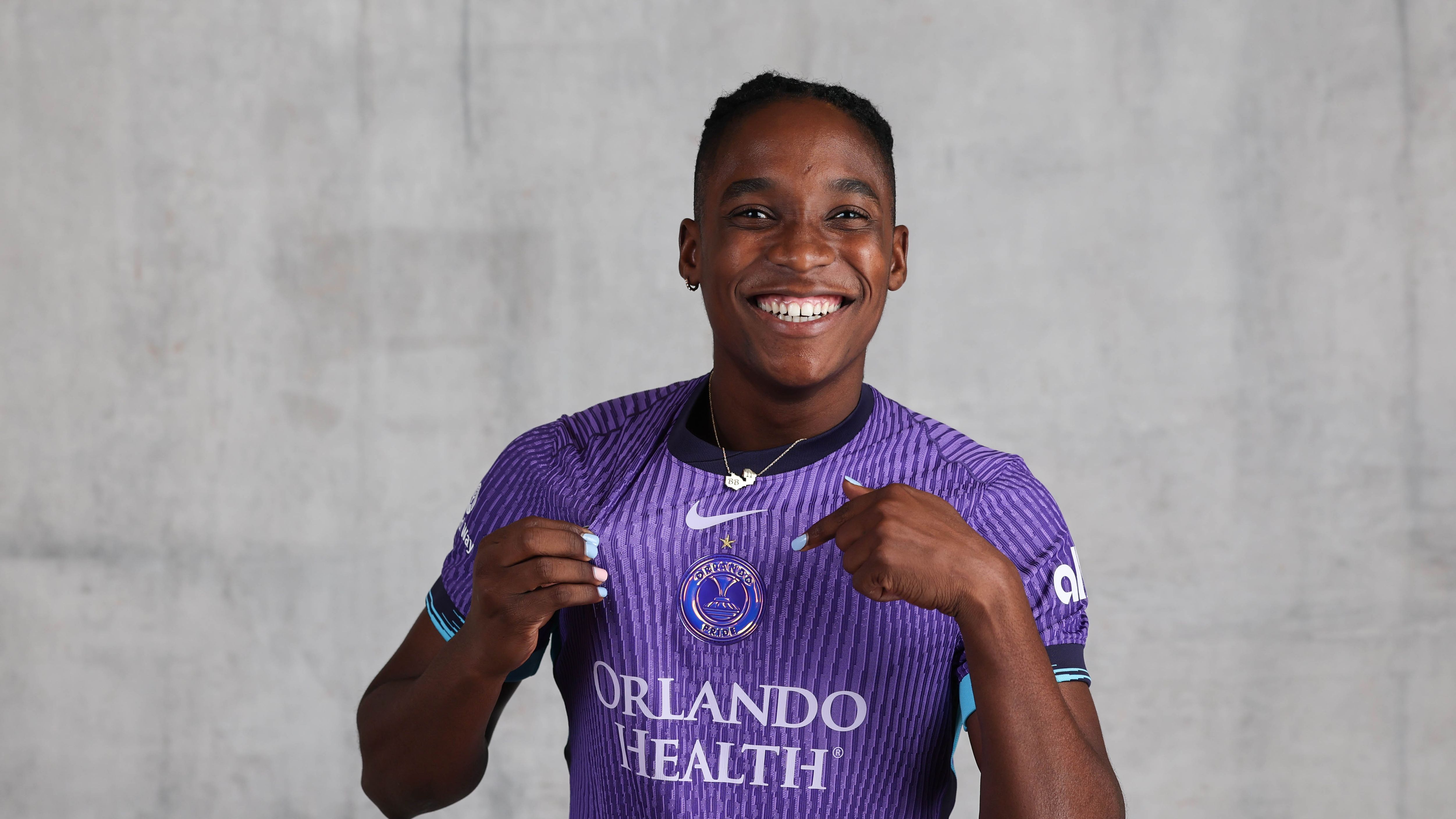 images-v3-getty-2202522296-crop-MM5DKMBQGU5DEOBRGU5G433XMU5DAORQ-GettyImages-2202522296