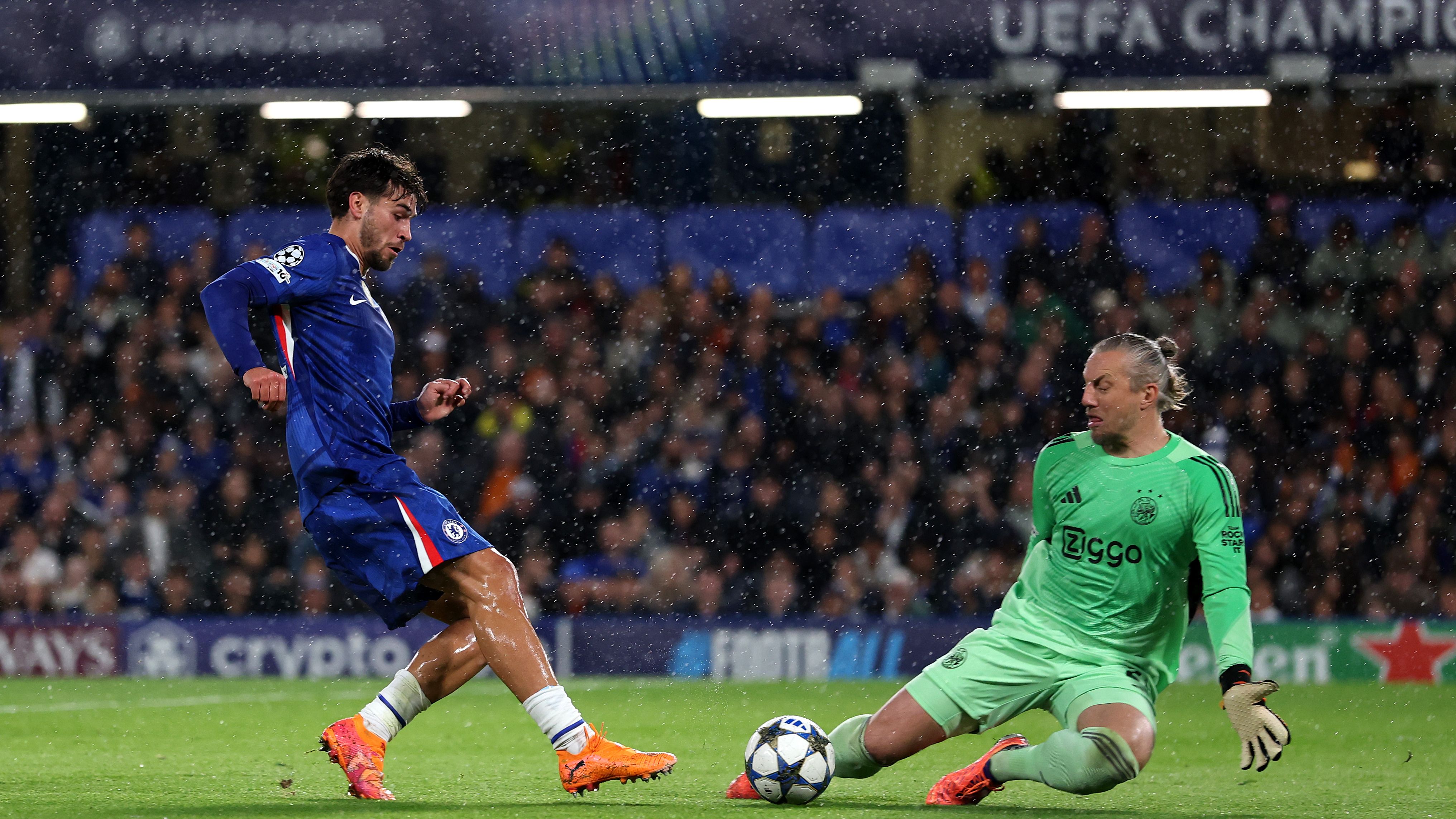 images-v3-getty-2242641691-crop-MM5DIMBWGQ5DEMRYGY5G433XMU5DAORSGEZA====-GettyImages-2242641691