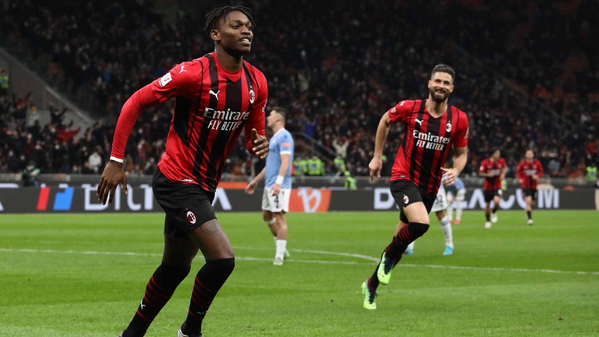 images-v3-blt139f8c43d0da5421-Rafa%20Leao%20Olivier%20Giroud%20Milan%20Lazio