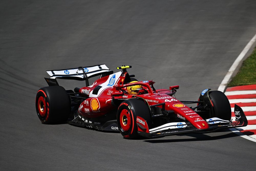 images-mgl-0JB3VDQ0-s1000-lewis-hamilton-ferrari