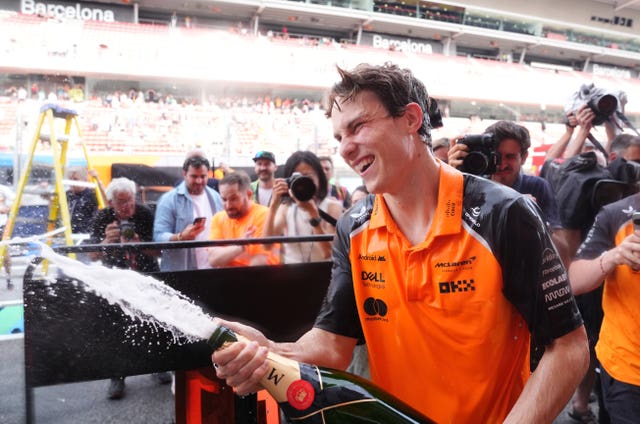 v2-image-production-3fd190d5799739b7e4a28c6569ddbda7Y29udGVudHNlYXJjaGFwaSwxNzQ4ODgzODMz-2.80468410