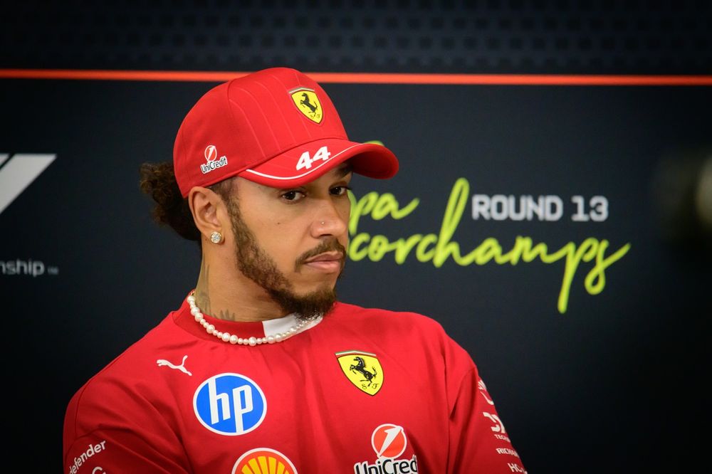 images-mgl-0L1NXJj2-s1000-lewis-hamilton-ferrari