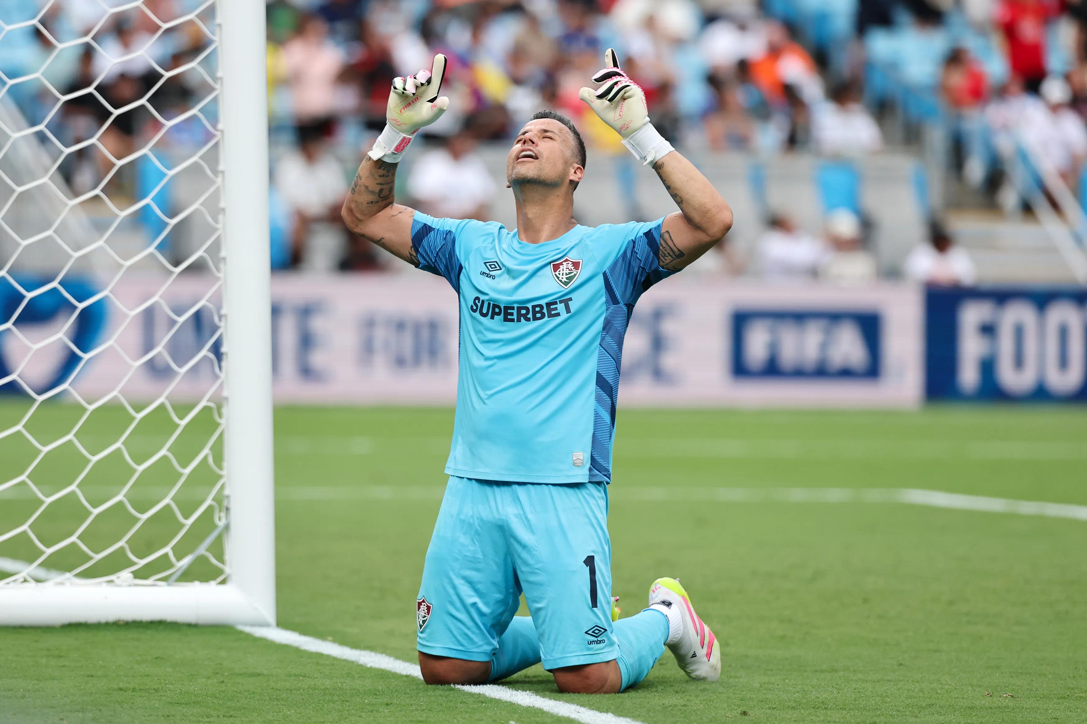 transform-f17b102b-40c0-4aab-b816-215c48be3984-FC-Internazionale-Milano-v-Fluminense-FC-Round-Of-16-FIFA-Club-World-Cup-2025