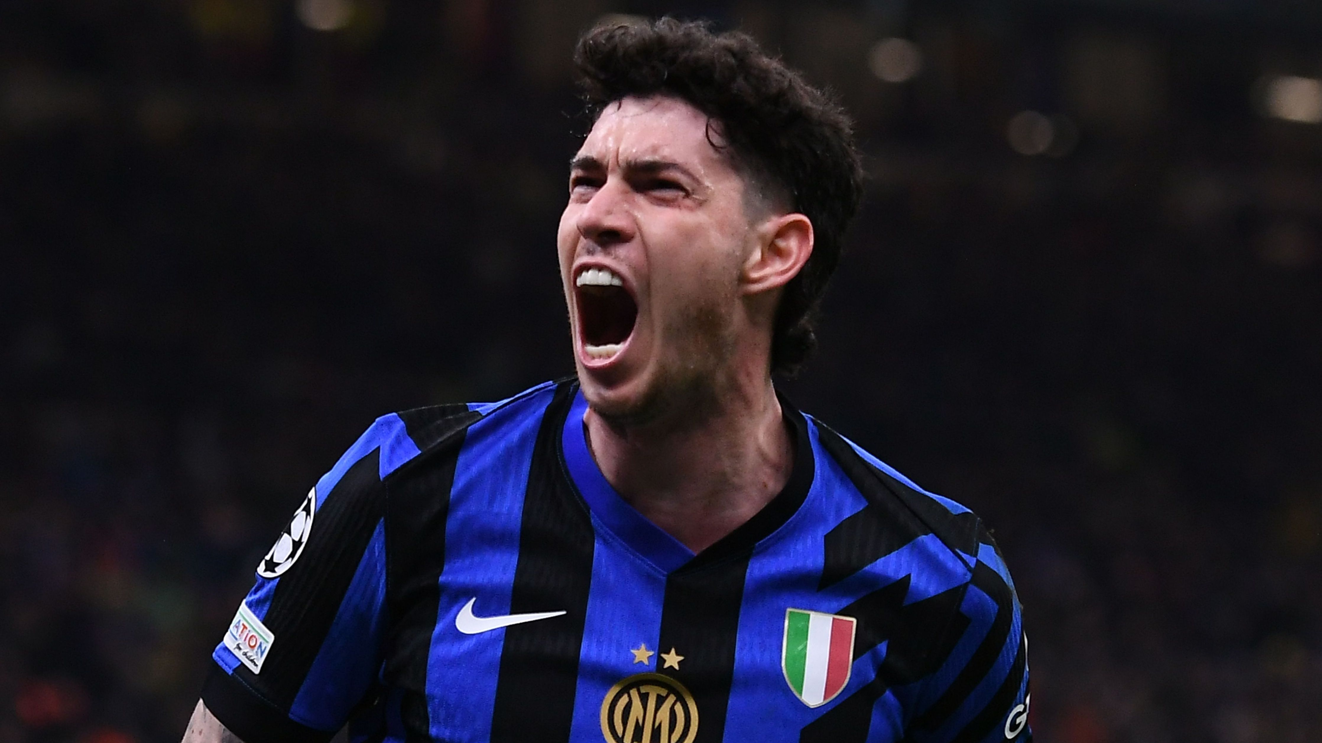 images-v3-blt528a979f988ef783-crop-MM5DINBXGM5DENJRGY5G433XMU5DGMRXHIYTGNI=-GettyImages-2210627628