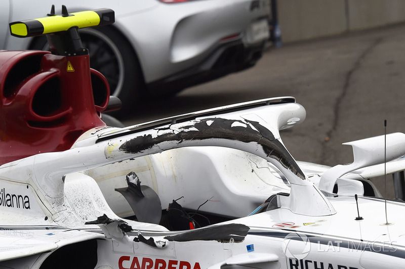 images-mgl-YBeR1kB2-s1000-damaged-halo-on-the-crashed-ca