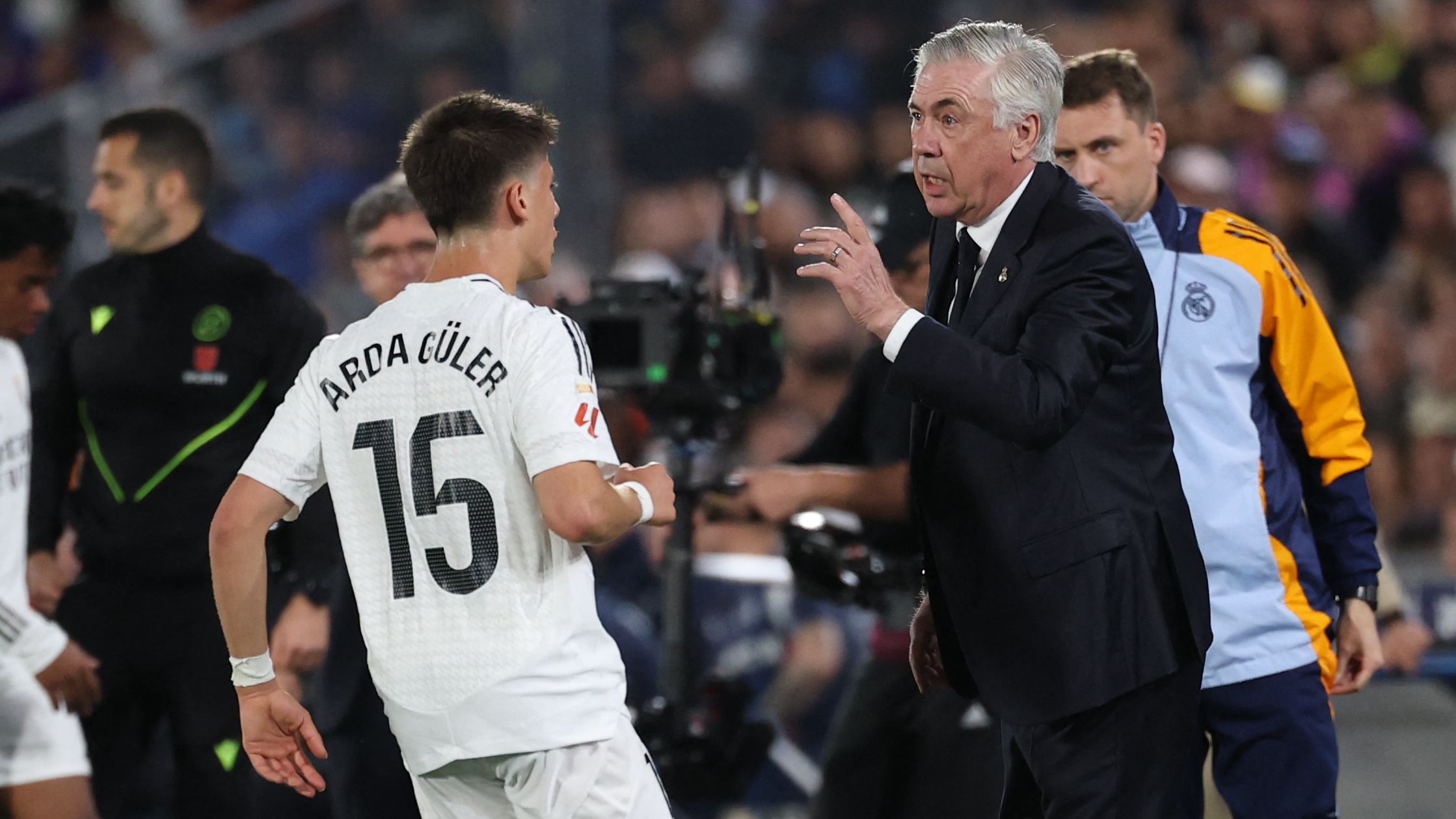 images-v3-getty-2211018385-crop-MM5DEMRTHA5DCMRVHE5G433XMU5DIOBTHIZTE===-GettyImages-2211018385