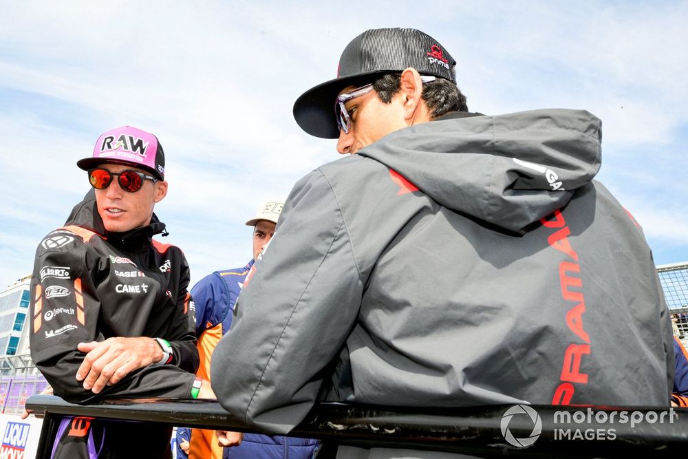 images-mgl-YW7nlWeY-s1000-aleix-espargaro-aprilia-racing