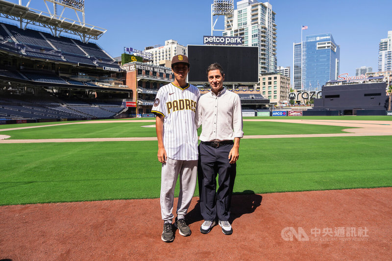 www-WebPhotos-800-20251010-1152x768_wmky_0_C20251010000025