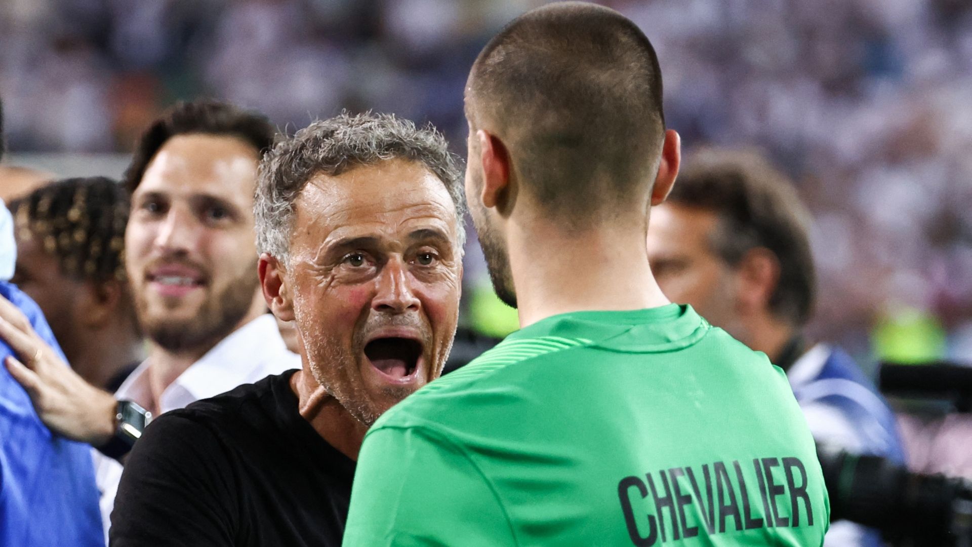 images-v3-blt05d605fe8004017a-Luis%20Enrique%20Chevalier