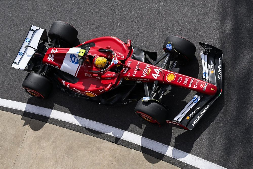 images-mgl-YKE7lbw0-s1000-lewis-hamilton-ferrari