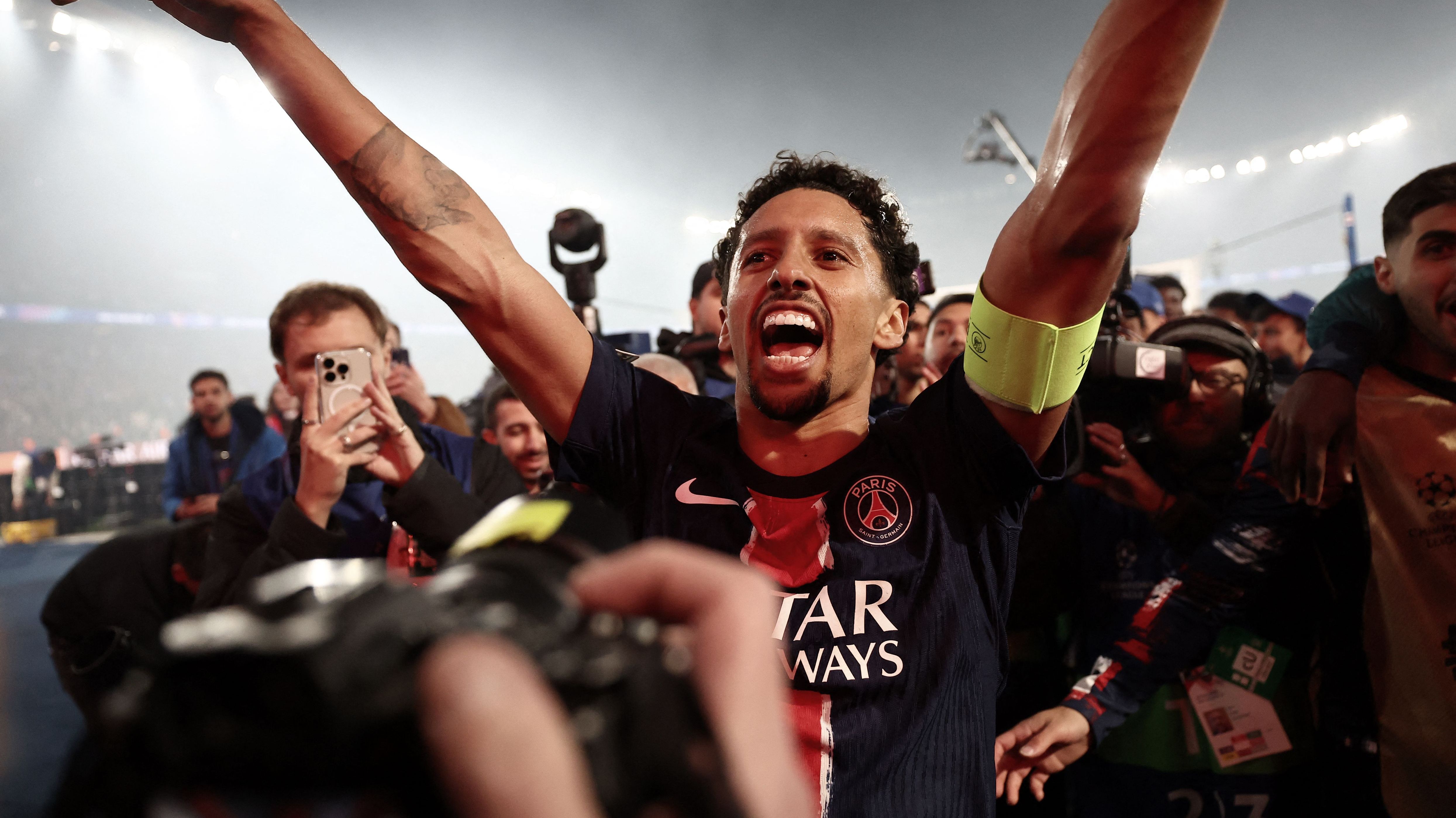 images-v3-getty-2213559737-crop-MM5DIOJXHE5DEOBQGE5G433XMU5DAORSG43A====-GettyImages-2213559737