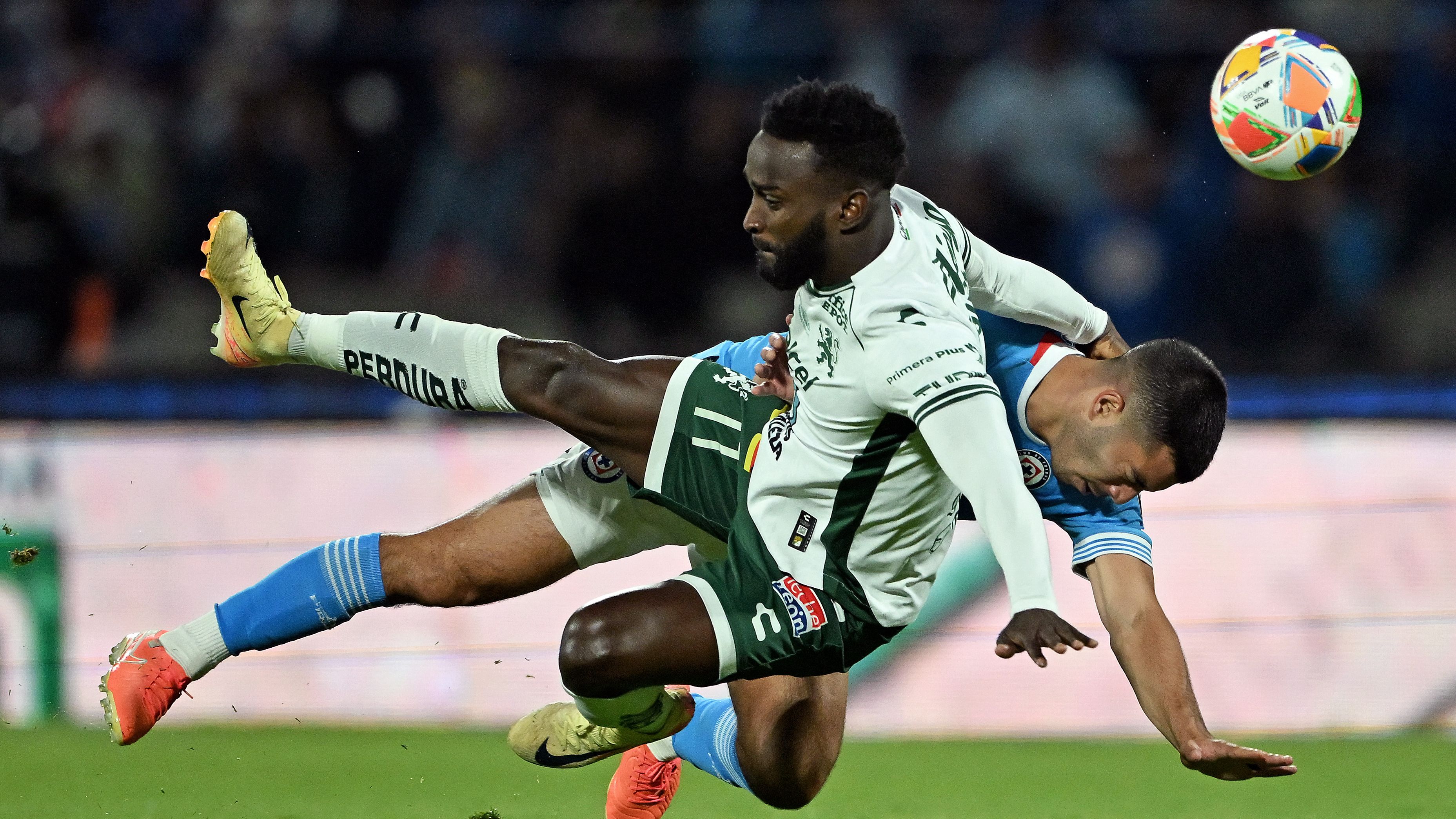 images-v3-getty-2214075784-crop-MM5DGNZRGQ5DEMBYHE5G433XMU5DAORRHEZQ====-GettyImages-2214075784