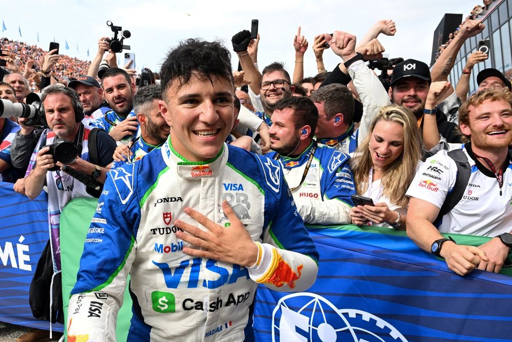 images-mgl-24vxJKN6-s1000-isack-hadjar-racing-bulls