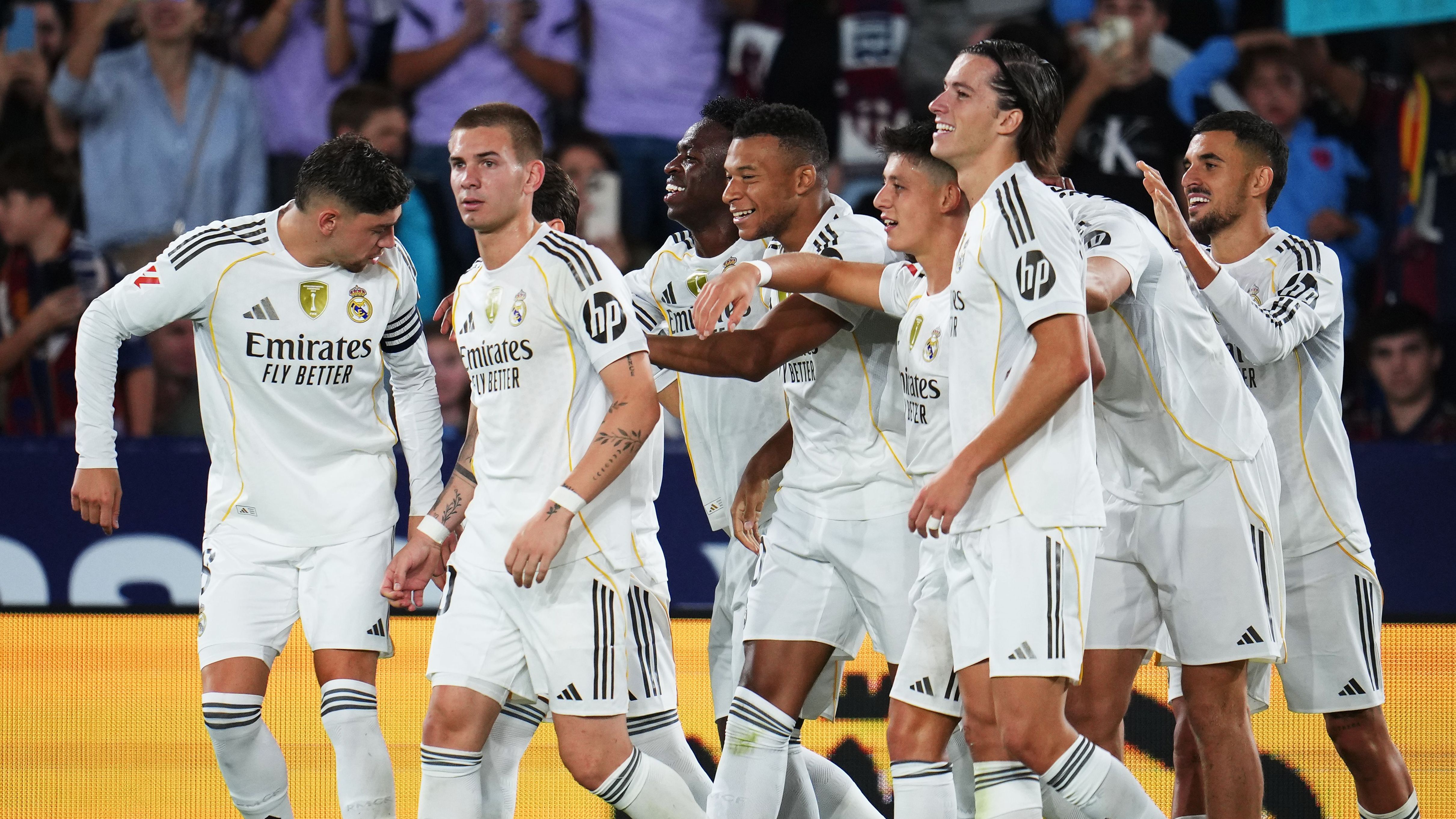 images-v3-getty-2236999049-crop-MM5DIOBUGQ5DENZSGU5G433XMU5DGMB2GEZQ====-GettyImages-2236999049