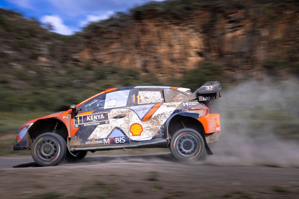 images-mgl-6l9Lz780-s1000-thierry-neuville-martijn-wydae