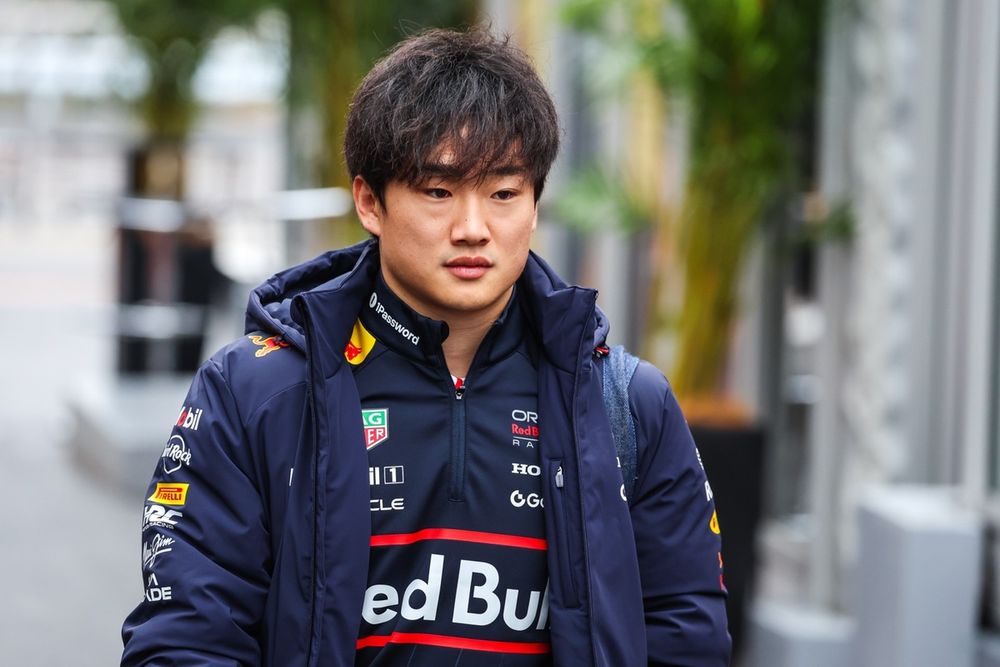 images-mgl-0k7WOD80-s1000-yuki-tsunoda-red-bull-racing-t