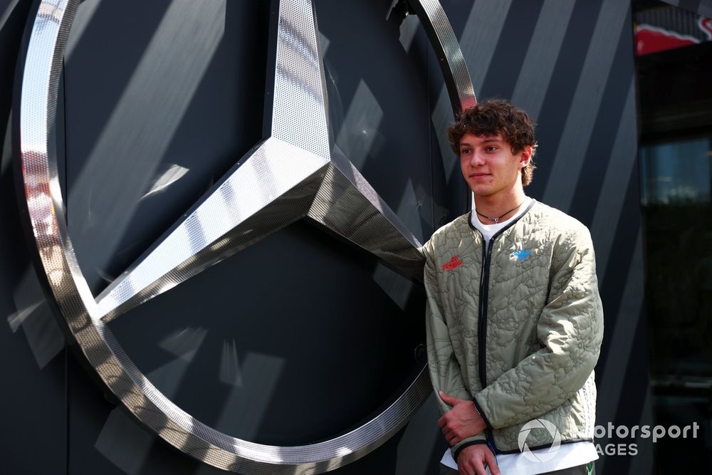 images-mgl-01WVQvvY-s1000-andrea-kimi-antonelli-mercedes