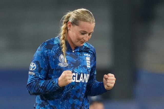 AP-2025-10-11-e07bbf472557436d94385f81427d0fb3